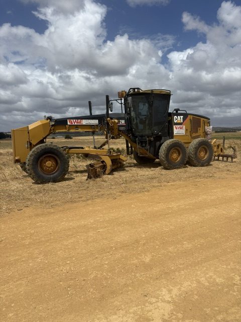 M12 Grader